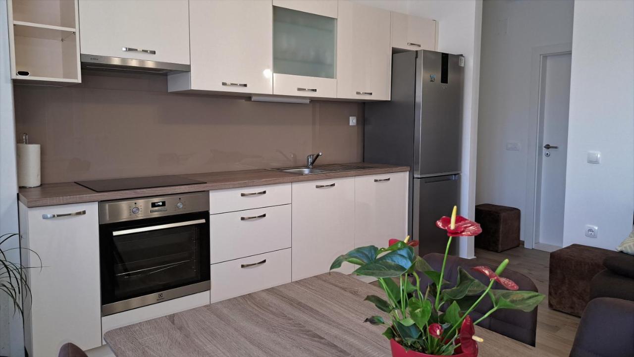 Holiday Apartman Kastela Ngoại thất bức ảnh
