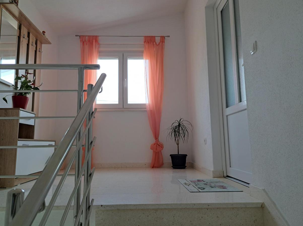 Holiday Apartman Kastela Ngoại thất bức ảnh