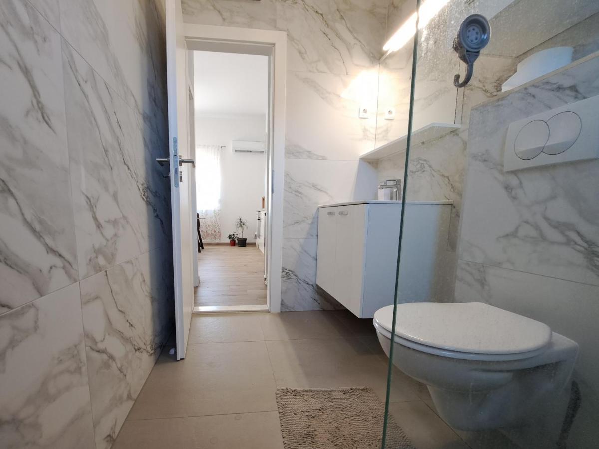 Holiday Apartman Kastela Ngoại thất bức ảnh