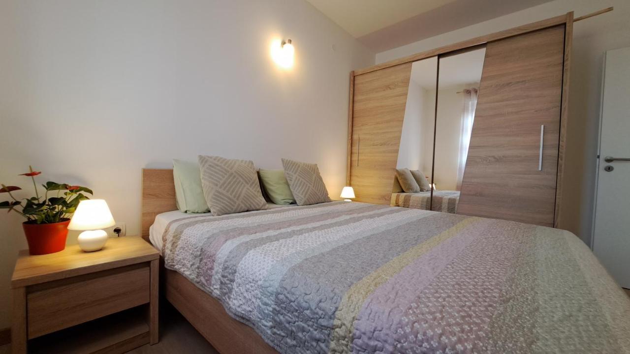 Holiday Apartman Kastela Ngoại thất bức ảnh