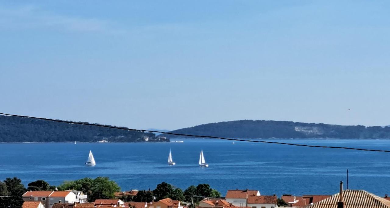Holiday Apartman Kastela Ngoại thất bức ảnh