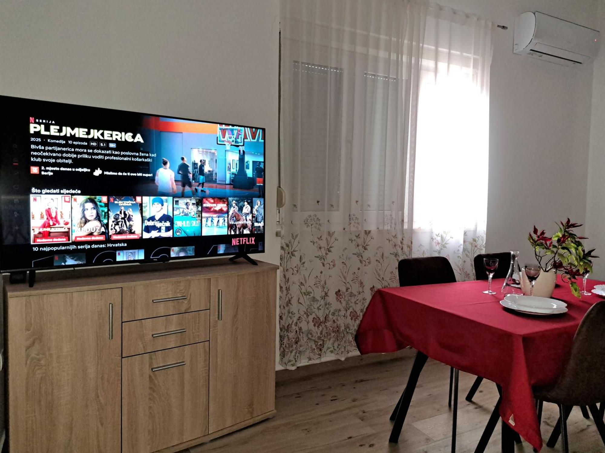Holiday Apartman Kastela Ngoại thất bức ảnh